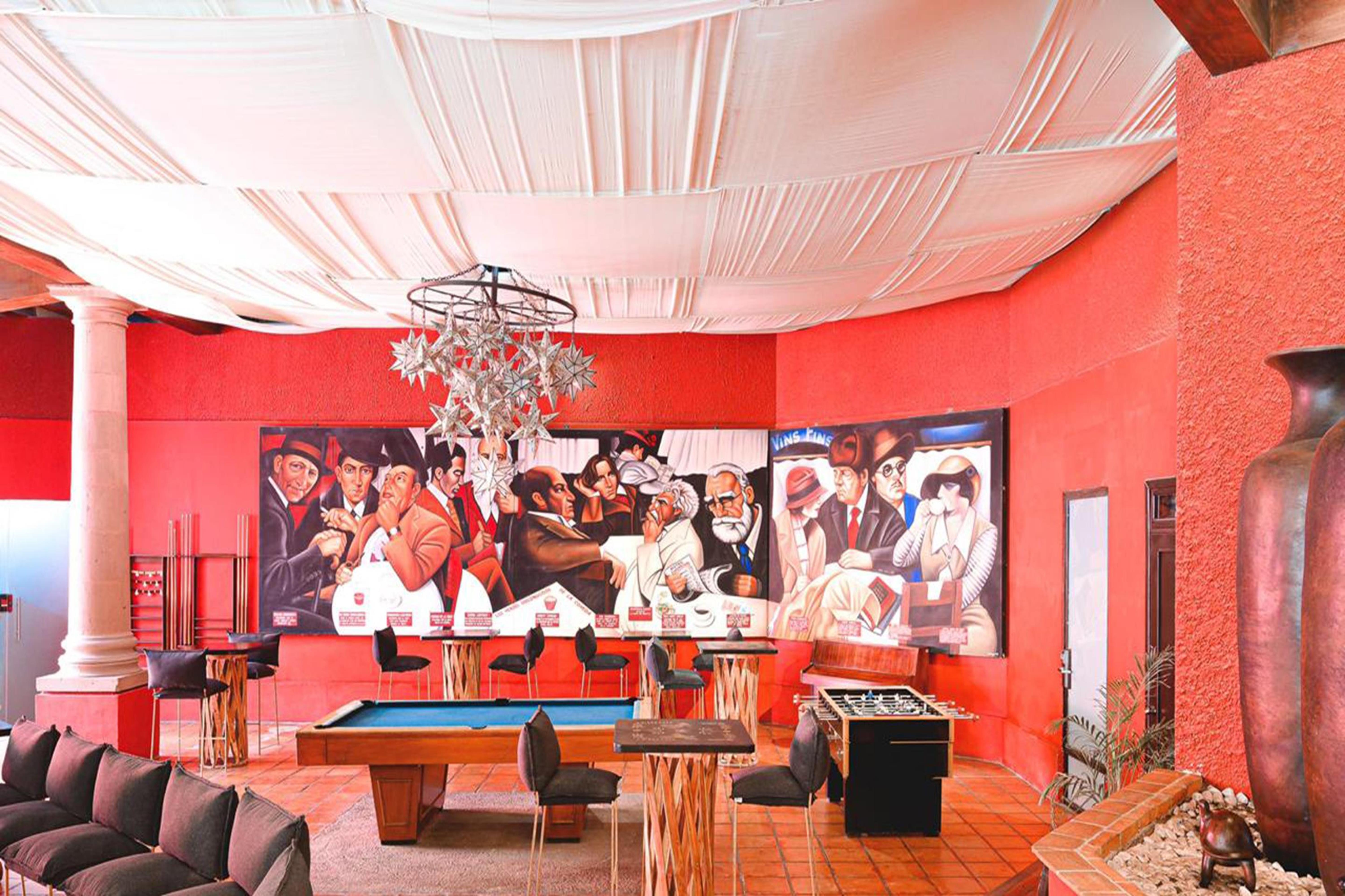 Real De Minas San Miguel De Allende Luaran gambar The interior of the clubhouse